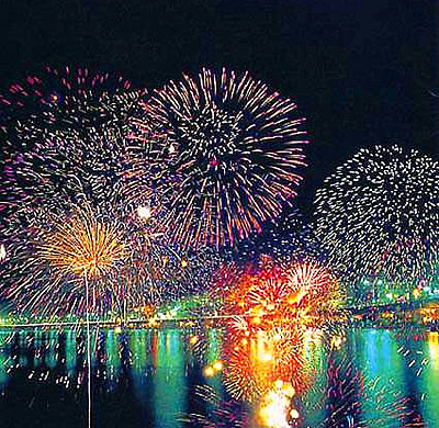 湯河原温泉　海上花火大会